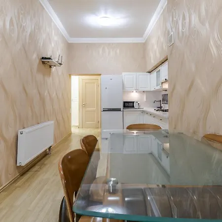 Vynnychenka Apartment Lviv Exterior photo